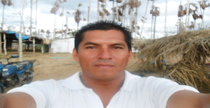 Villaelsalvador 50 years old I am from Lima/Lima, Seeking Dating Friendship with Woman